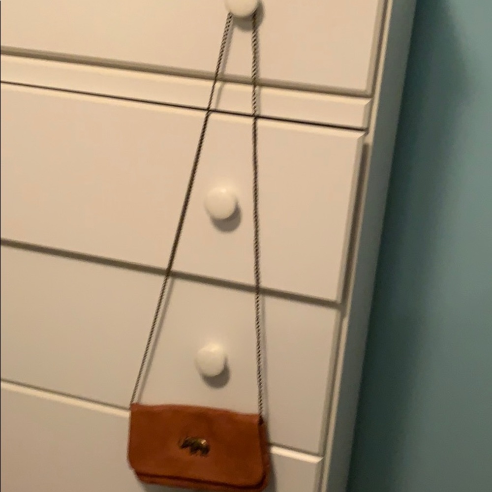 Francessas Crossbody with Elephant